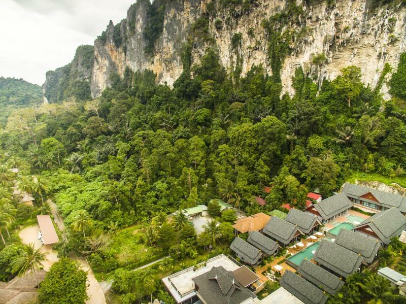 The Scene Cliff View Villas By Swiss-Belhotel Краби Экстерьер фото